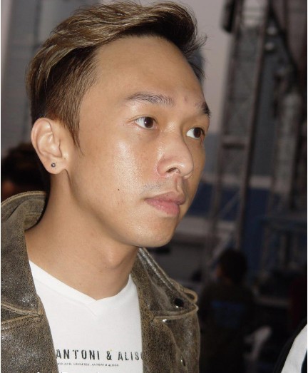 成立于1983年,由 a target="_blank" href="/item/黄家驹/77734" data