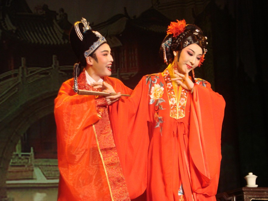 8m4">谢群英,国家 a target="_blank" href="/item/一级演员/6218560"