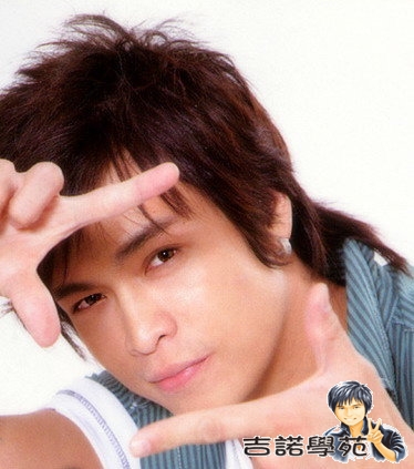  p>蔡尚甫(gino),又名宇腾,1980年1月30日出生于台湾省嘉义县,中国