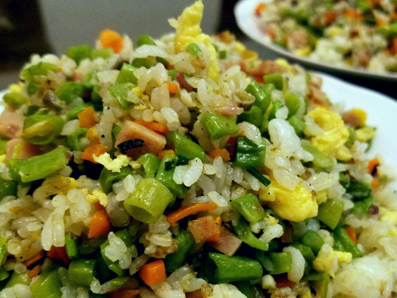 豇豆肉末炒饭