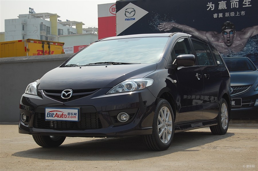  p>马自达5体现了马自达"交流与动感"的设计理念,它真实反映了"zoom