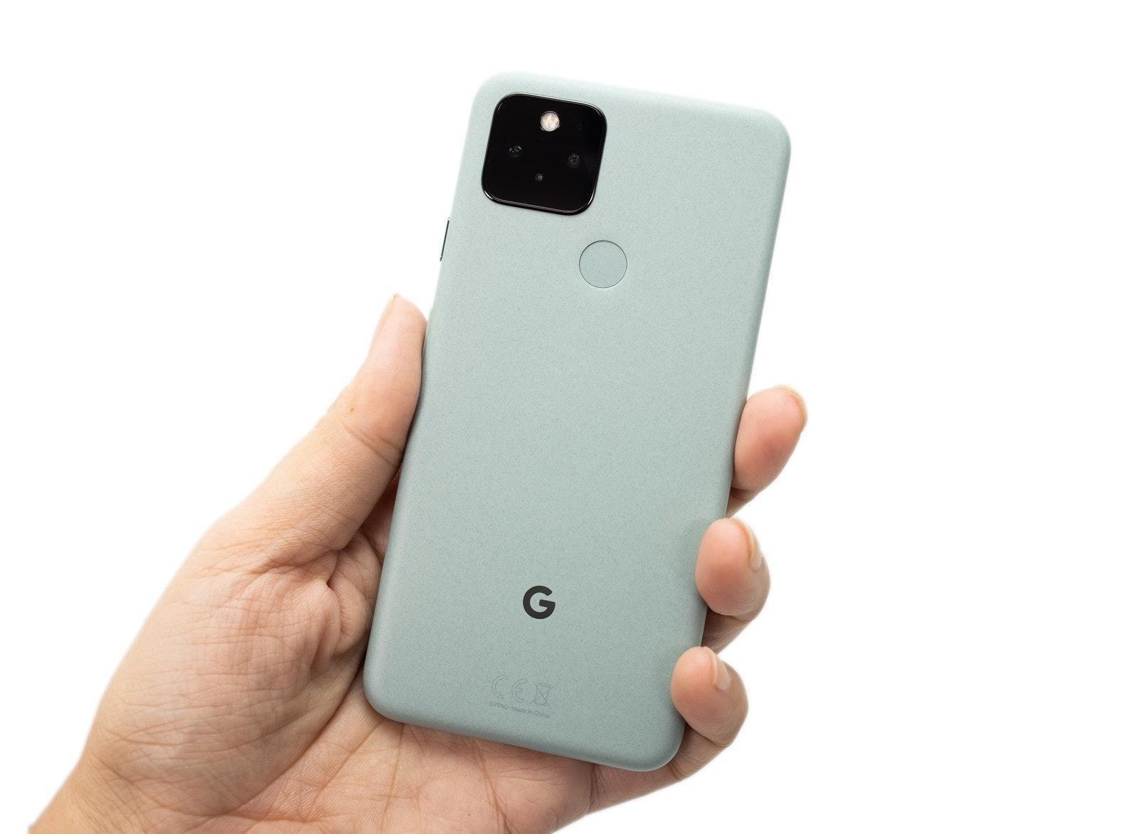 Google Pixel 5灰绿色开箱：搭载骁龙765G，更亲民的Pixel 旗舰机_百科TA说