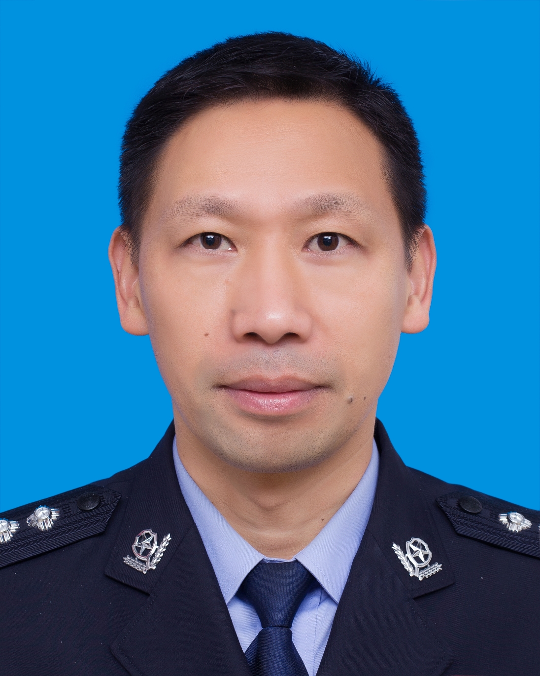 ctrid="sjhnsau42cix">现任台州市黄岩区西城街道党工委委员,派出所长