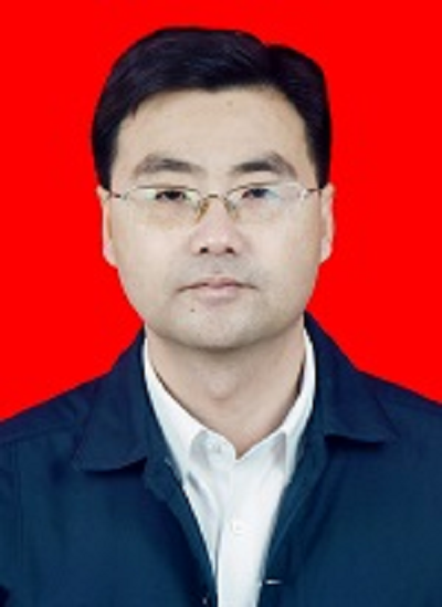 李东