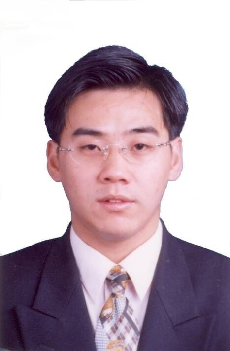 赵明