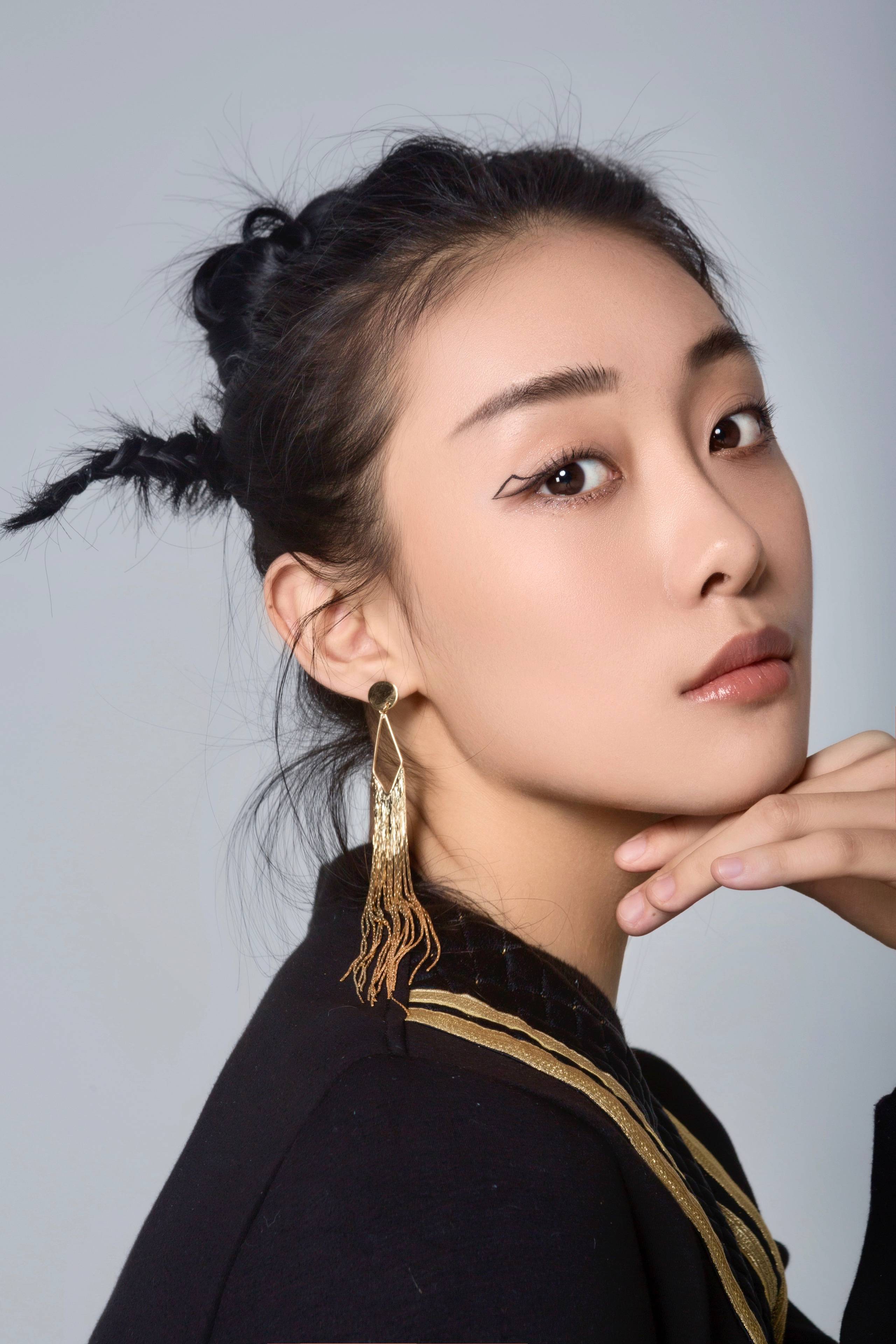 1997年3月18日出生于山西省太原市,中国内地影视女演员