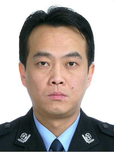 王涛,男,汉族,1971年4月生,陕西渭南人.1997年6月入党,大学学历