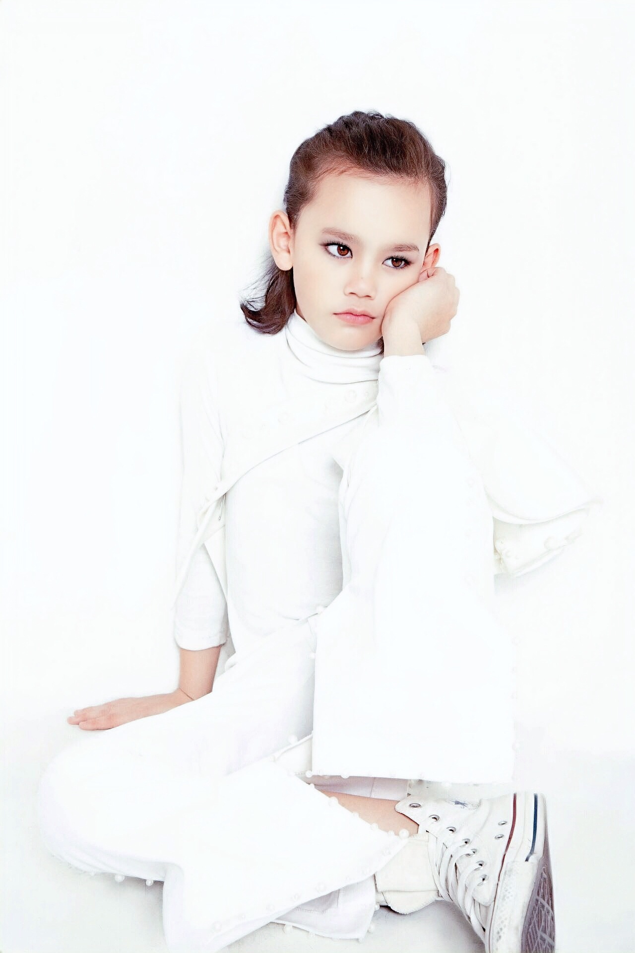  p>周泽西 ( i>stephan /i> ),2007年2月16日出生于美国洛杉矶,中美