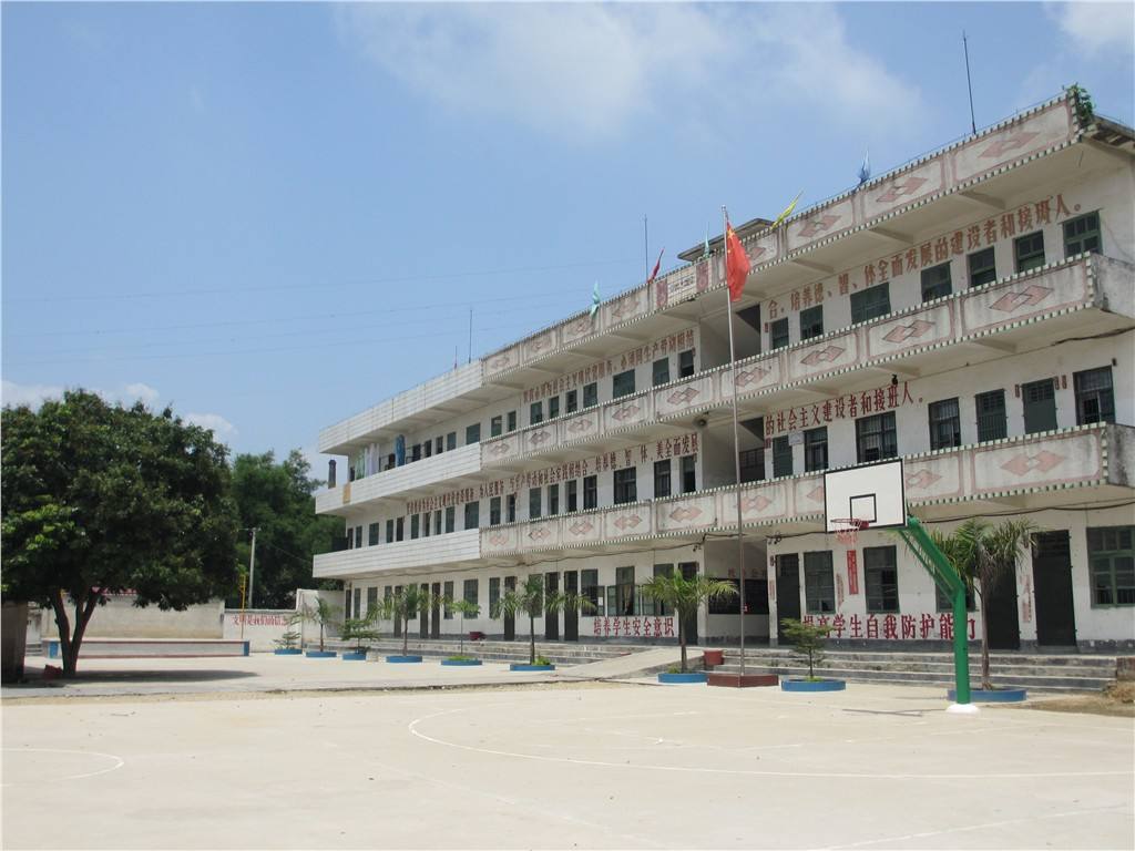 广西陆川县古城镇