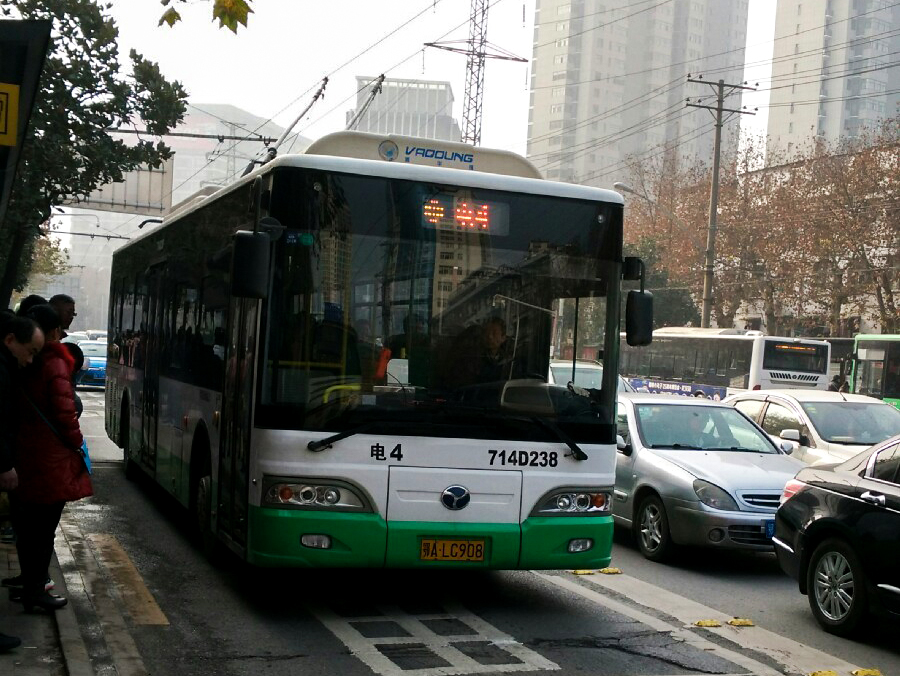 武汉公交电车4路