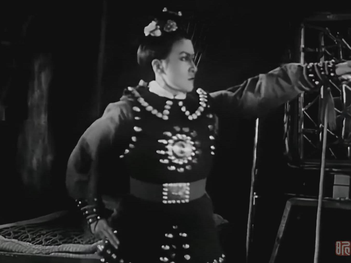 《木兰从军》是美商中国联合影业公司华成制片厂摄制的古装剧情电影