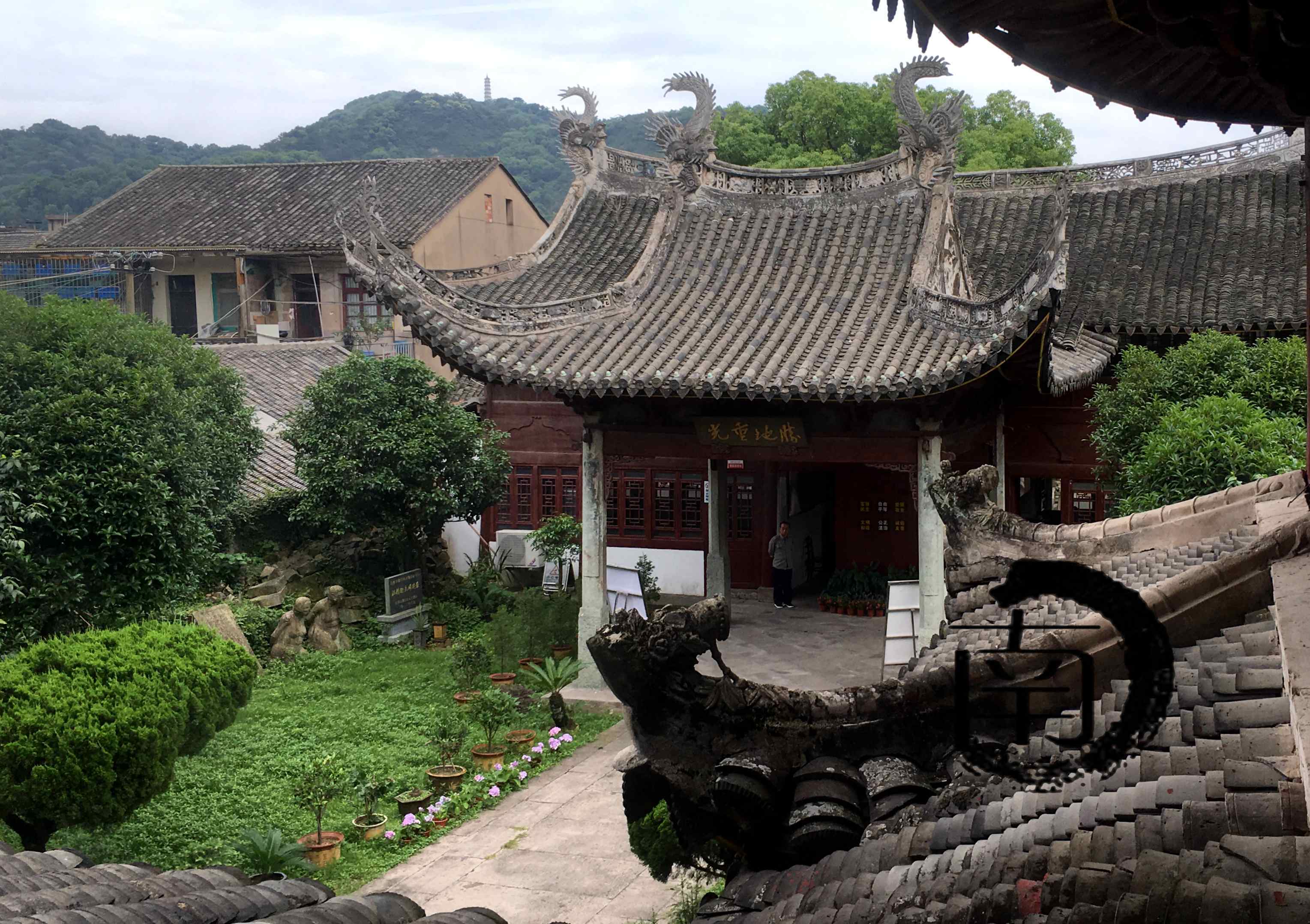 class="ref" data-ctrid="sxpkur4iagcm">台州市椒江区戚继光纪念馆