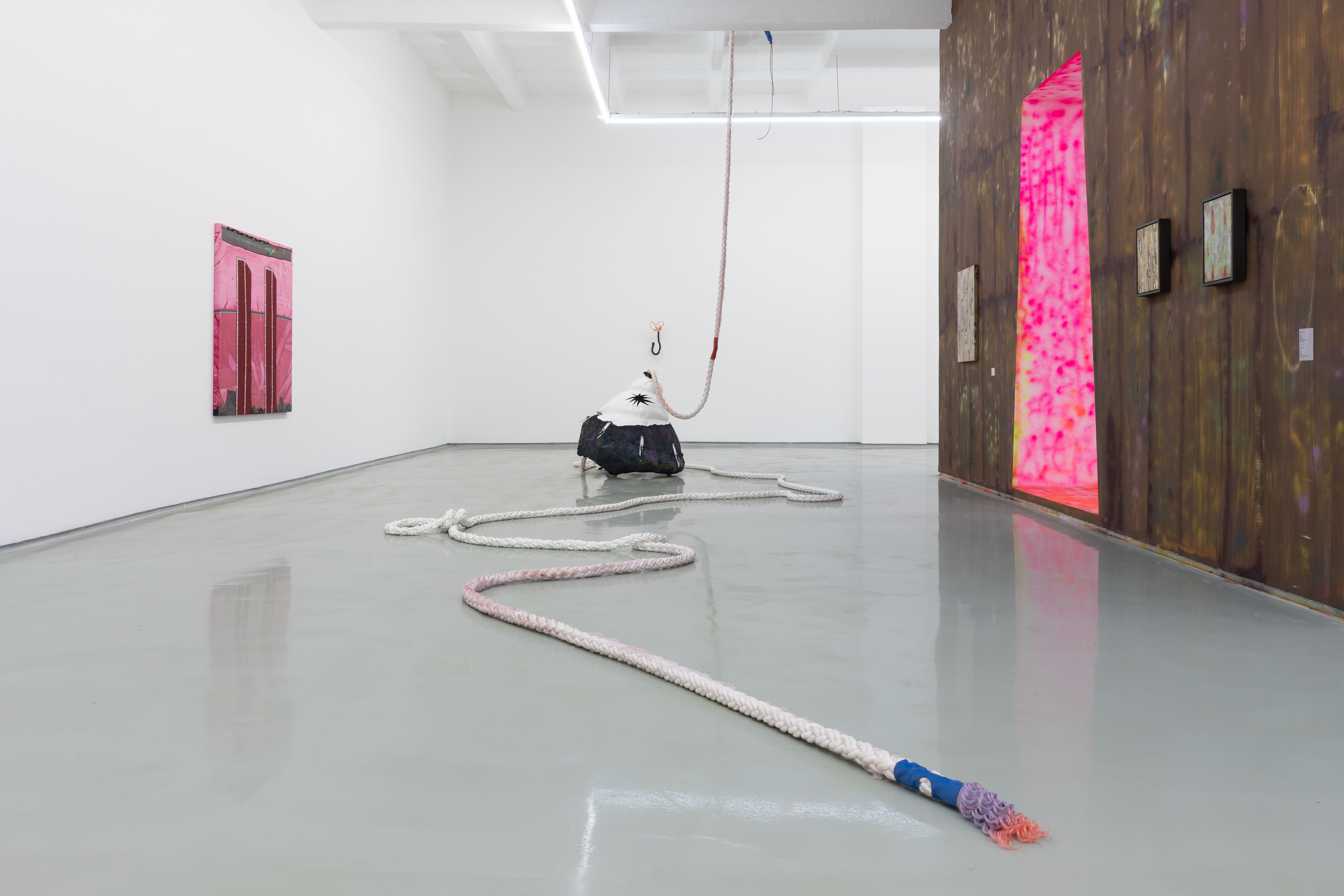 c两个展厅呈现年轻艺术家夏乔伊的首次北京个展 "夏乔伊:旧事如新(das