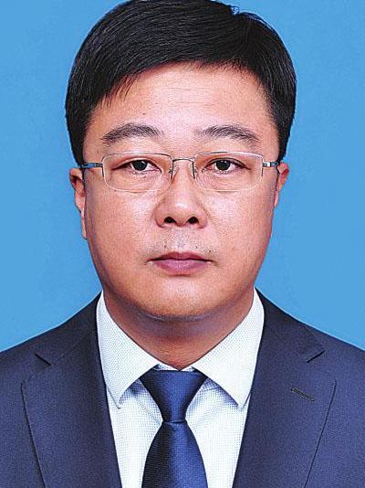  p>马强,男,汉族,1972年12月生,吉林白城人,1994