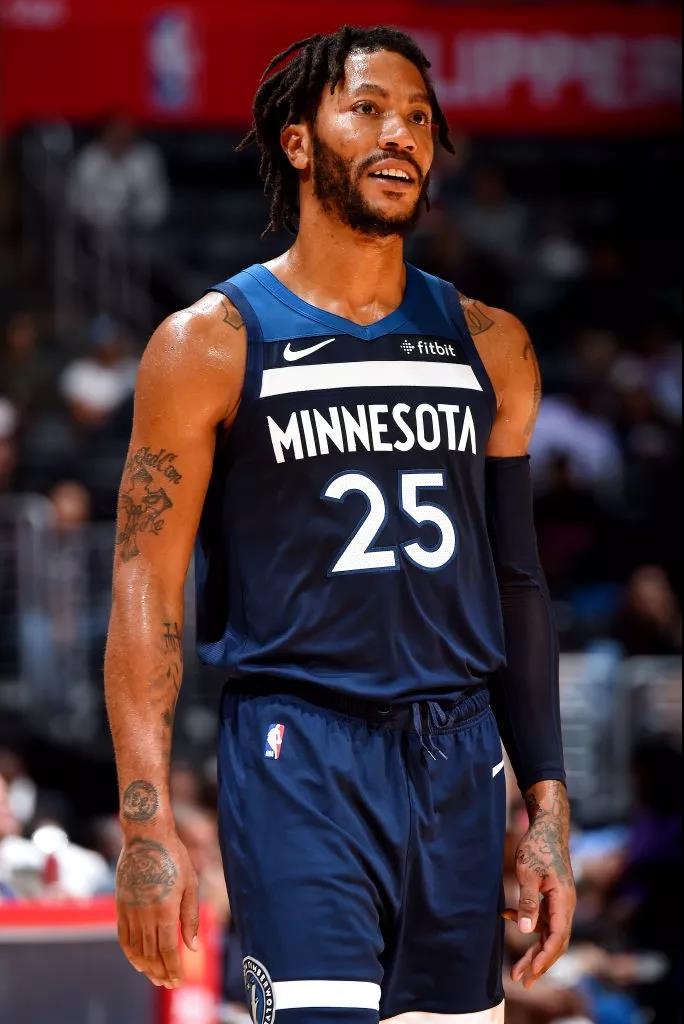  p>德里克·罗斯(derrick rose),1988年10月4日出生于美国 a target="