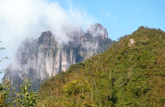  p data-id="go0fnxn64v">大鹏镇,隶属于广西壮族自治区贵港市平南县