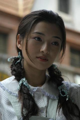  p>鲁昕儿,1985年9月17日出生,中国内地女演员,歌手,毕业于北京电影