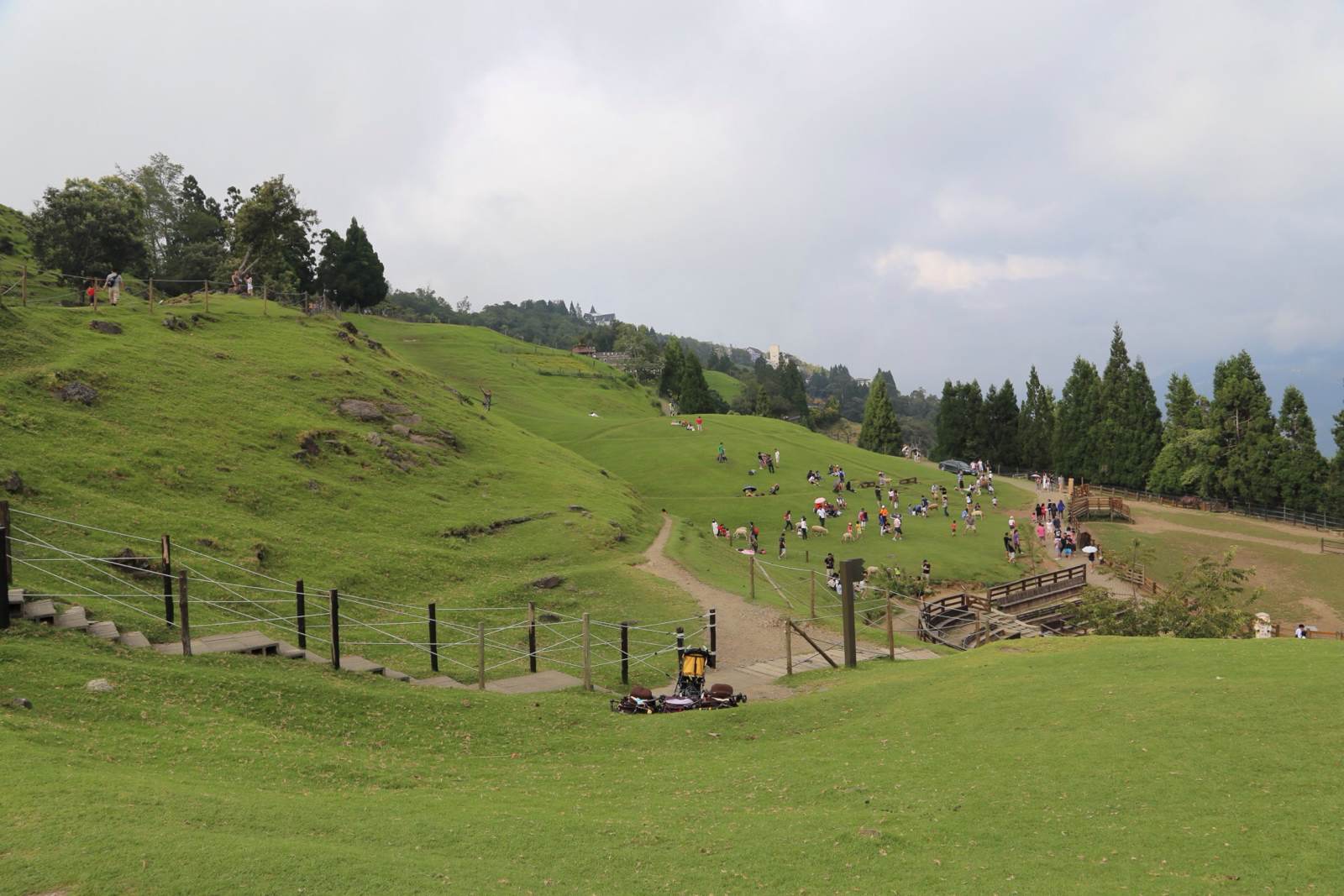  p>清境农场原是 a target="_blank" href="/item/台湾/122340" data