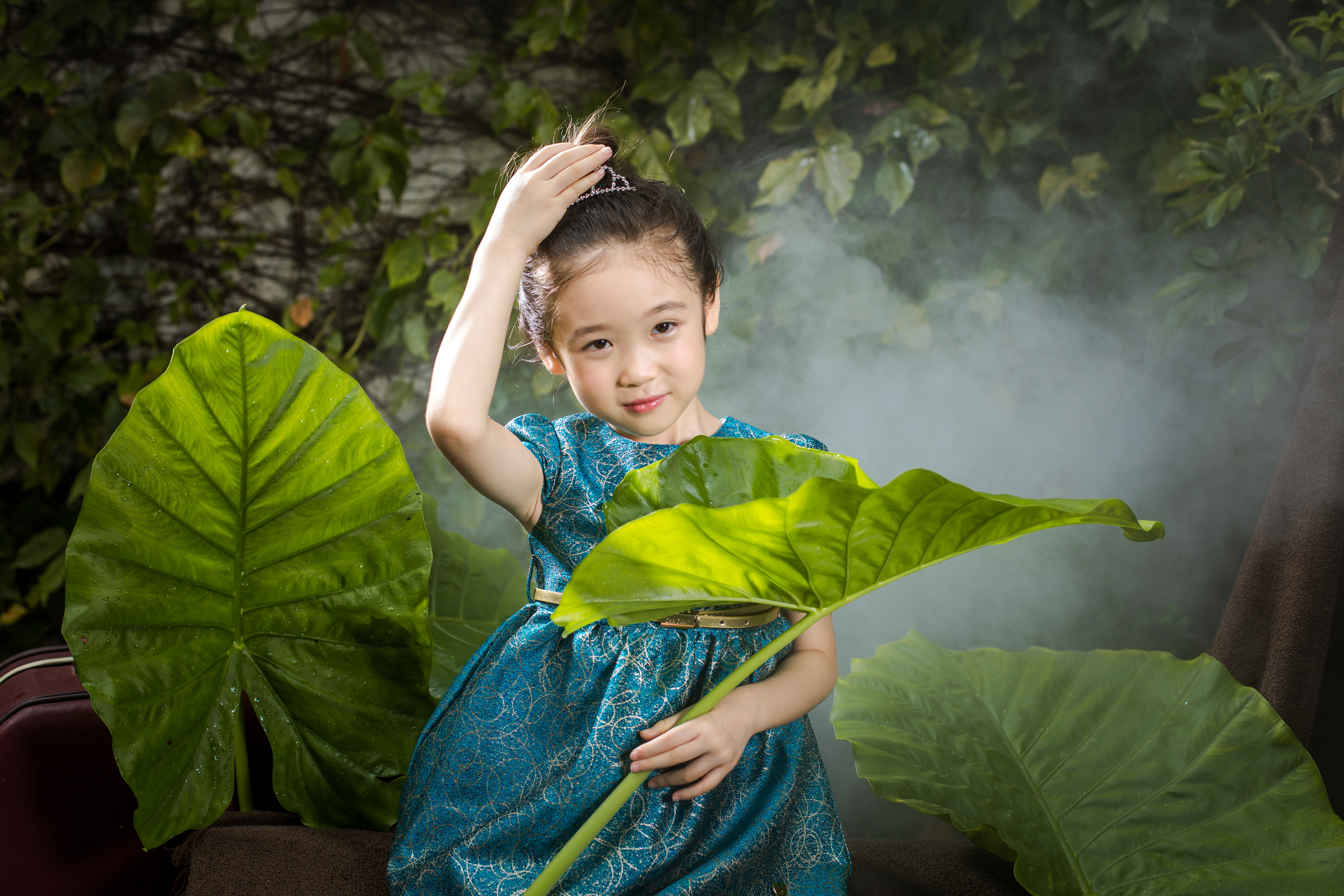  p>邓文怡,2009年11月14日出生于香港,童星,中国香港女歌手.