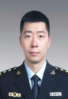 1982年3月出生,临海 a target="_blank" href="/item/杜桥/7128605"