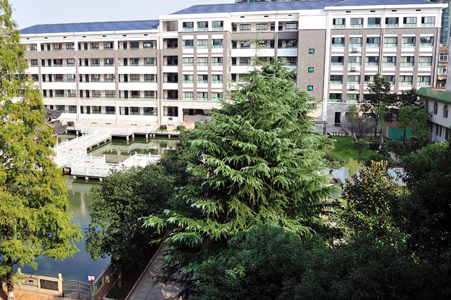 长沙市明德华兴中学