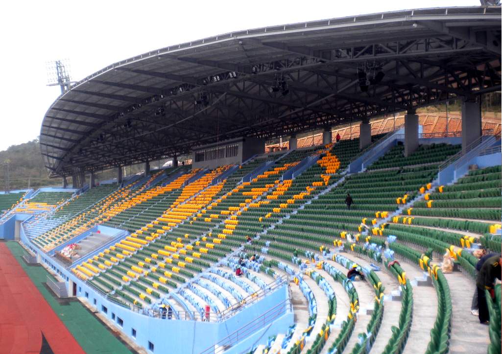 梅县曾宪梓体育场