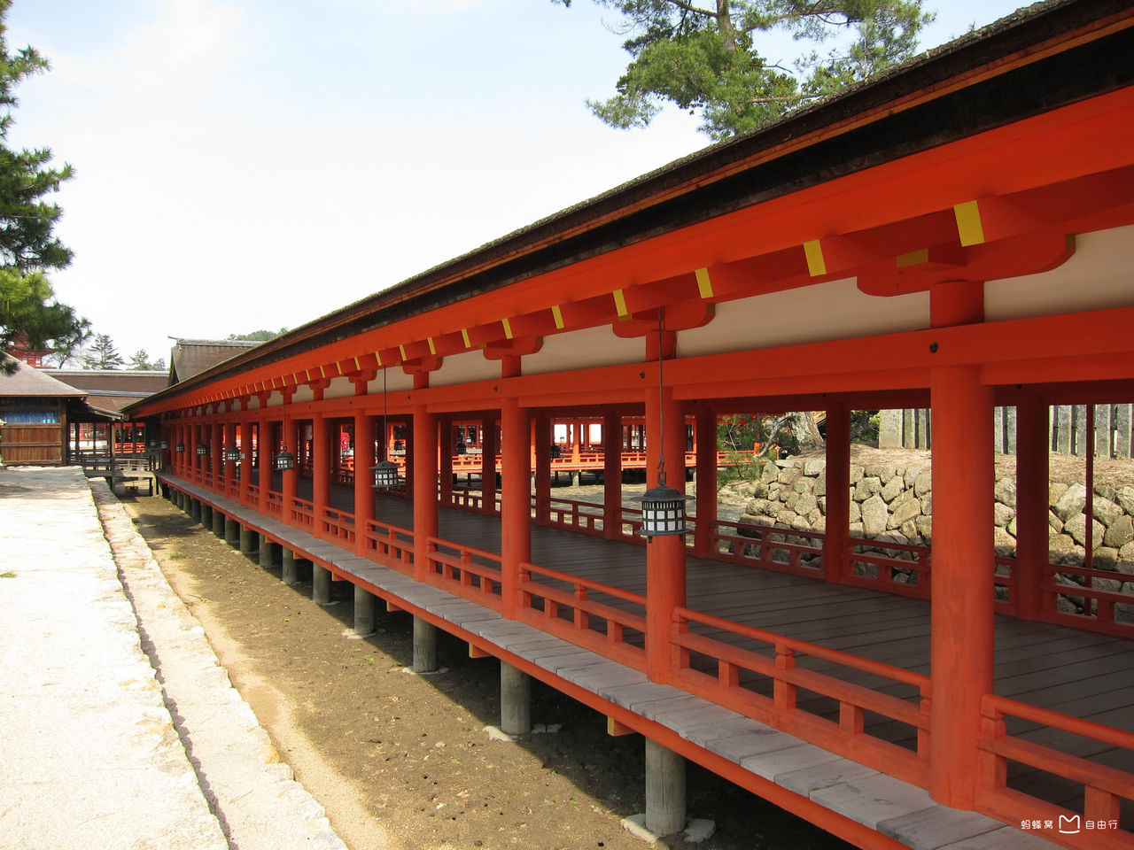  p>严岛神社,创建于593年前后,位于日本广岛县廿日市境内严岛上的一座