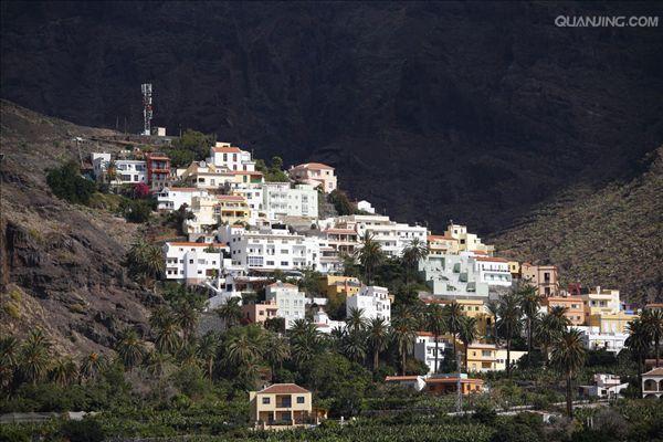  p>洛杉矶(los angeles),位于美国加利福尼亚州西南部,是美国第二大