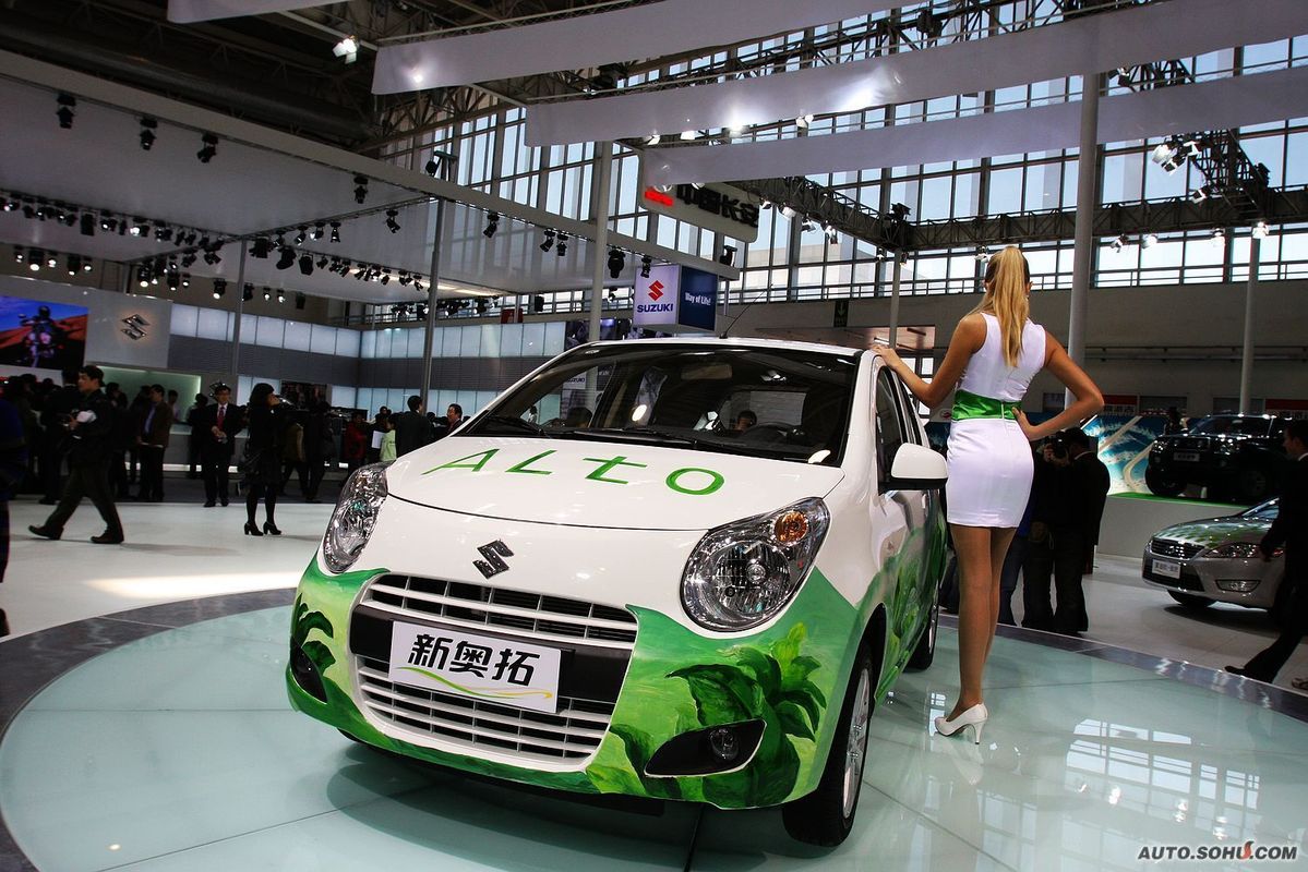  p>铃木奥拓是一款由中日合资的重庆 a href="#">长安铃木汽车有限