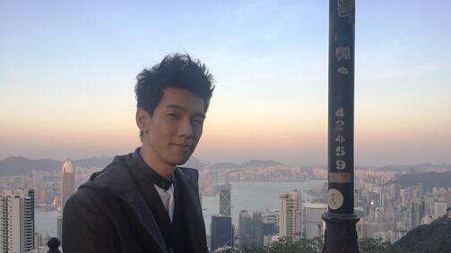 《高山低谷》宣传照