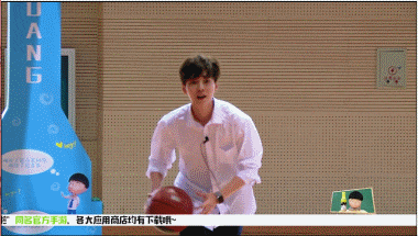  p></p></a>鹿晗(lu han),1990年4月20日出生于北京市海淀区,中国内地流行乐男
