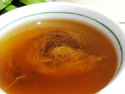 玉米须西瓜香蕉汤