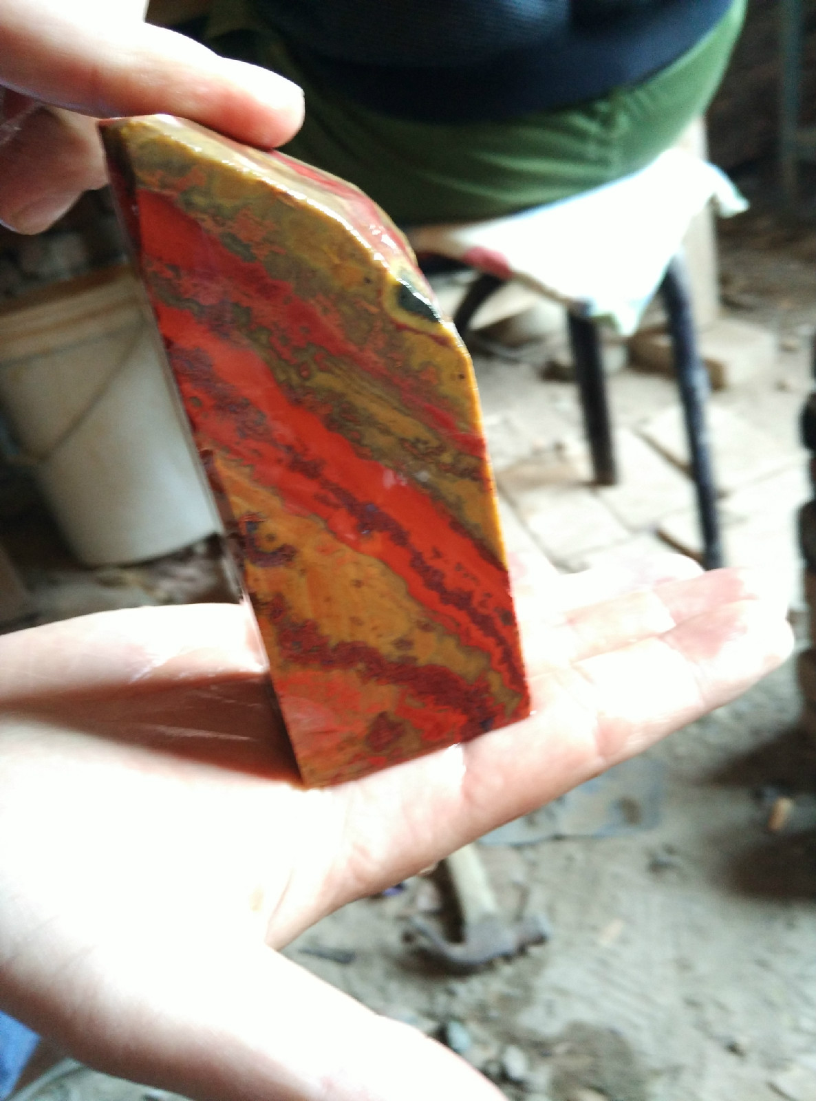  p>霸王玉是指玛瑙近年发现于内蒙古乌兰察布一带的苔纹玛瑙,2014年3