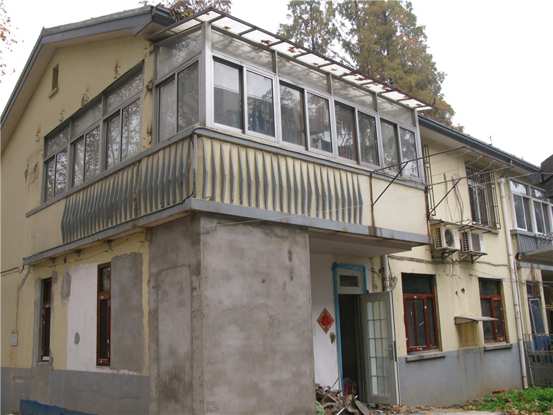  p>西康路54号-3民国建筑,位于南京市鼓楼区西康路54号-3. /p>