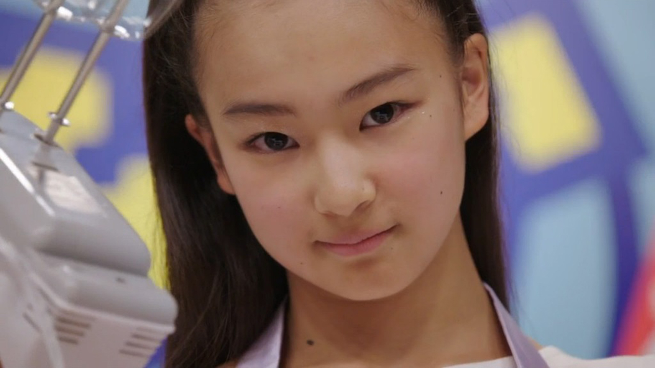 由三池崇史执导,藤平久子编剧,内田亚纱香,足立凉夏,小田柚叶,薄仓里