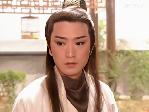 石惊天,是电视剧《 a target="_blank" href="/item/霹雳菩萨/6416833