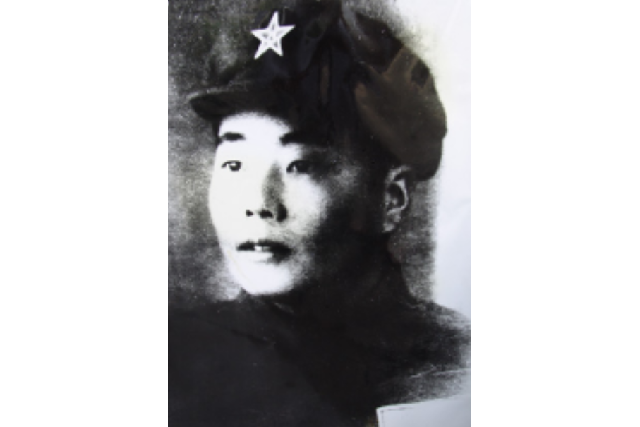1971年12月2日,在福建漳州不幸逝世,被批准为革命烈士. /p>
