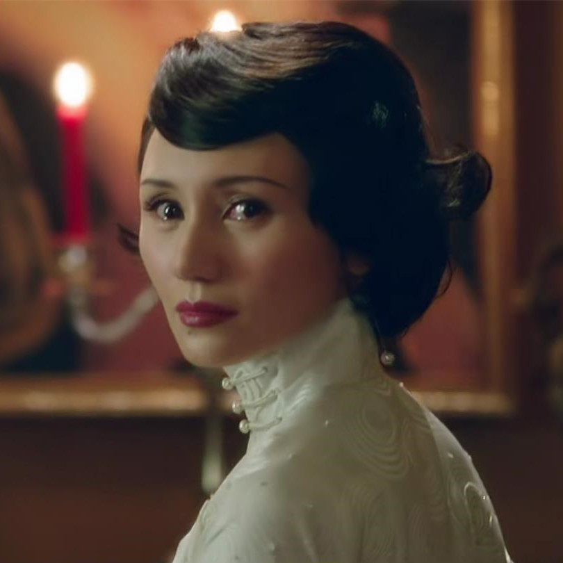 大上海 /a>》中的角色,由 a target="_blank" href="/item/袁泉/71335