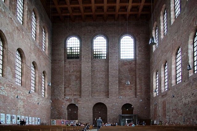 君士坦丁巴西利卡