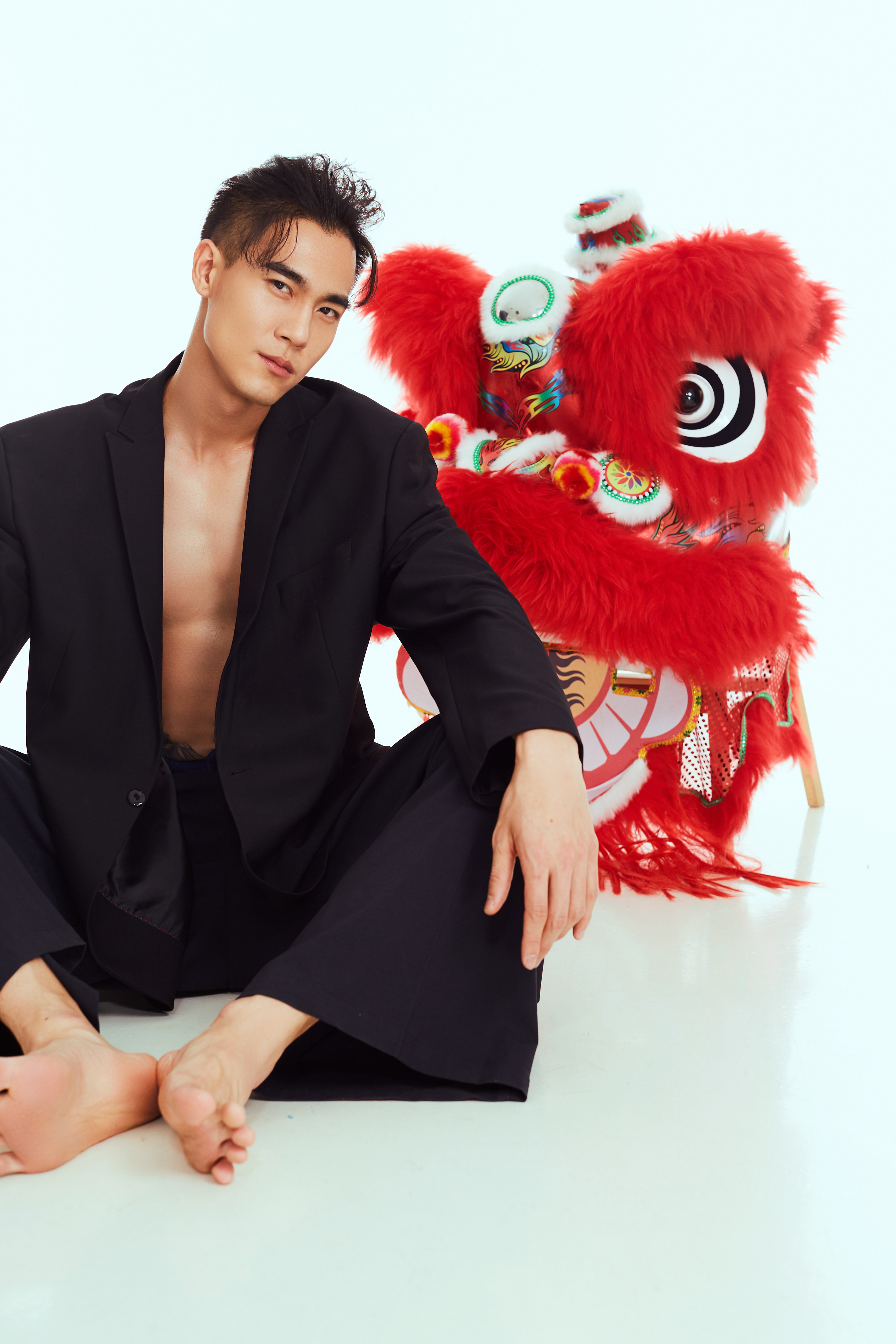  p>肖博,中国内地影视男演员; /p> p>2016年,参演个人首部网剧《 a