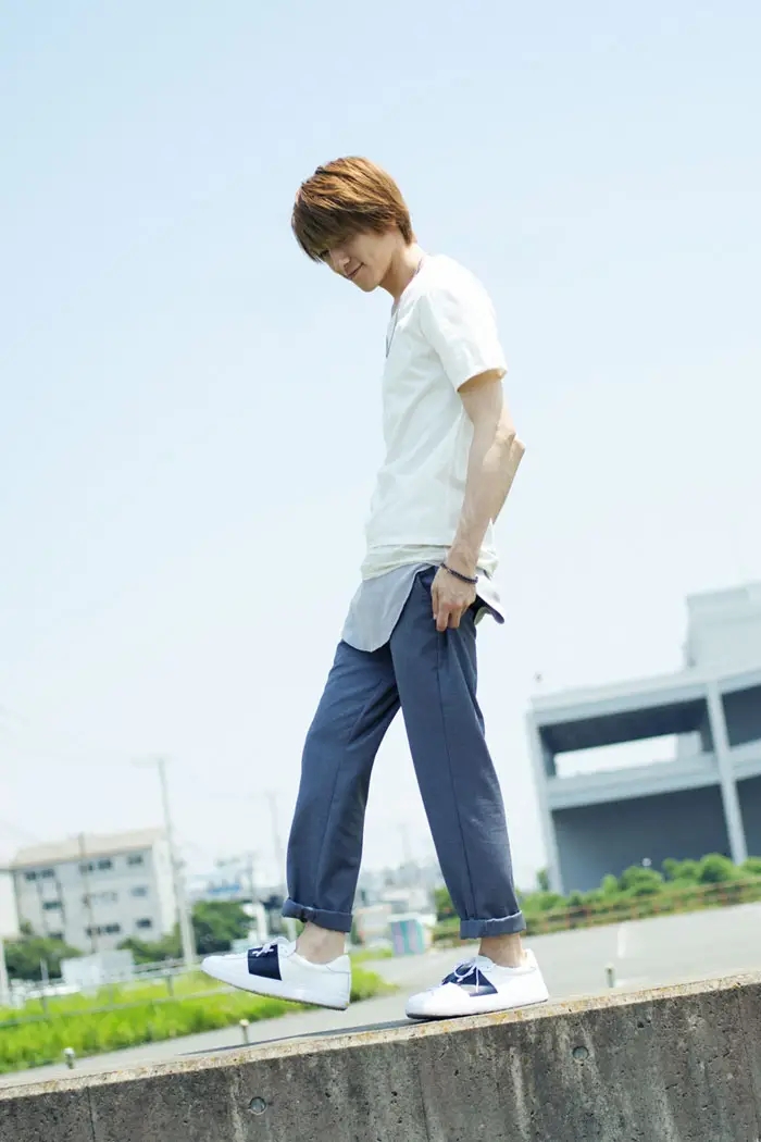  p>铃木扩树(すずき ひろき),日本演员,模特,1985年6月4日出生于