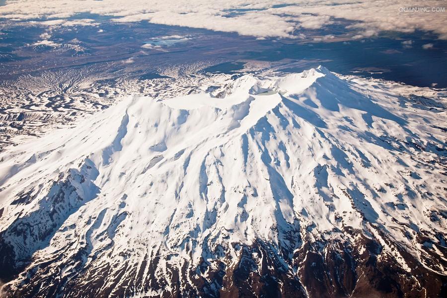  p>鲁阿佩胡火山 mount ruapehu(南纬39°18',东经175°36&