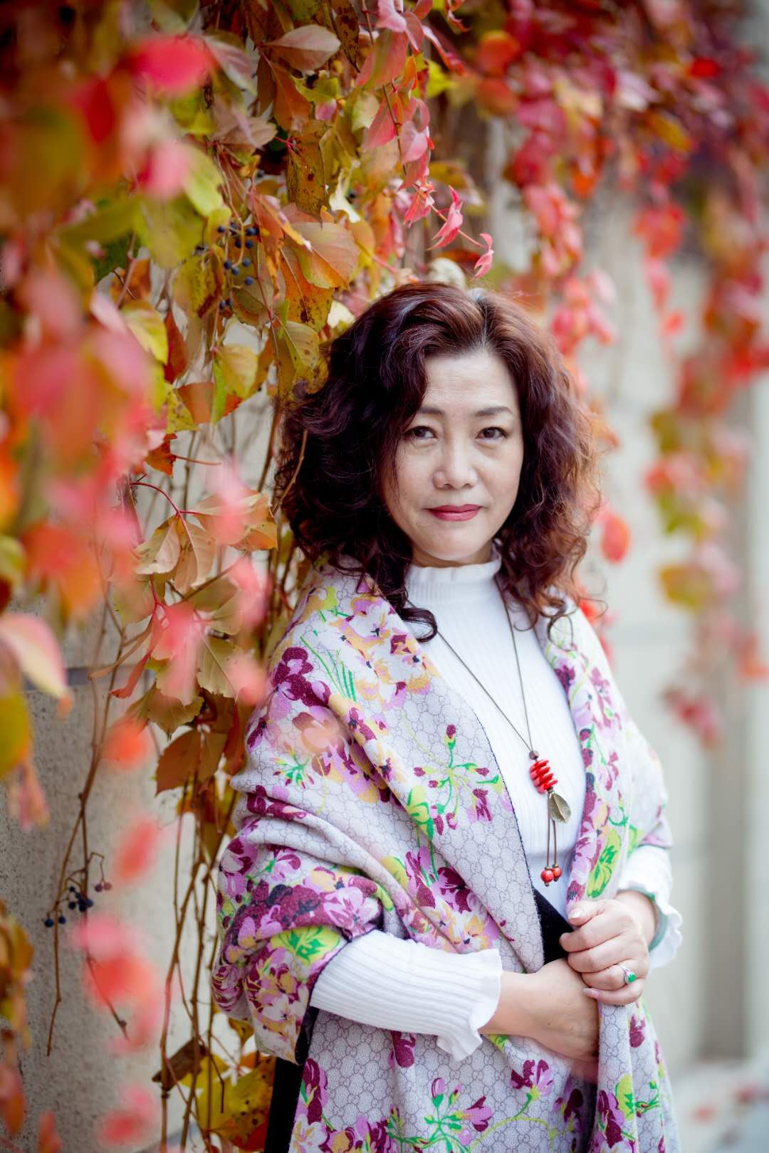  p>张双凤,女,满族尼玛察氏,生于建州女真董鄂部故里辽宁宽甸.