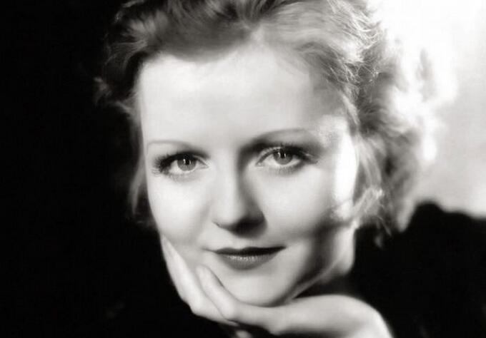  p>南希·卡罗尔(nancy carroll,1903年11月19日-1965年8月6日),出生