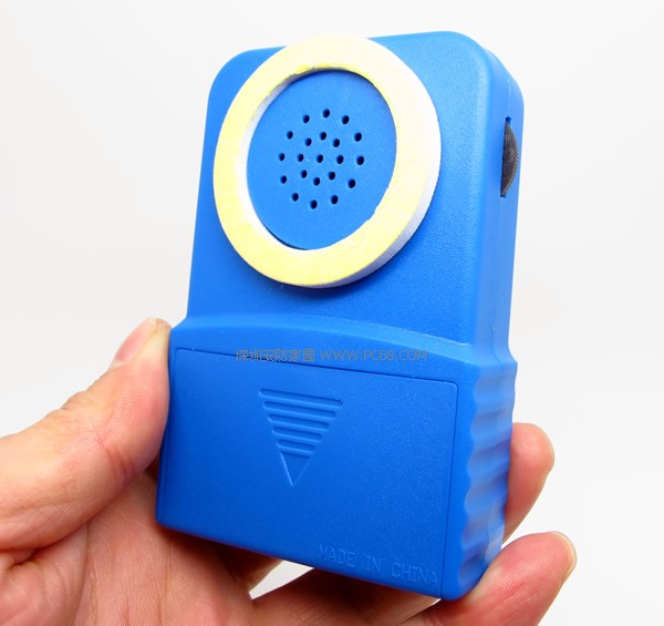 变声器
