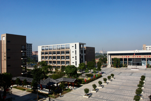  p>东莞市万江中学创办于1960年,兄弟学校有: a href="#" data-lemma