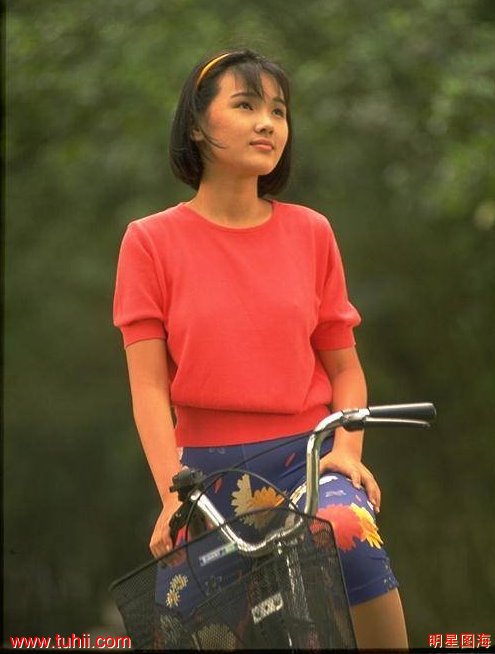 王韵婵,1977年10月3日出生,籍贯山东省,中国内地女歌手