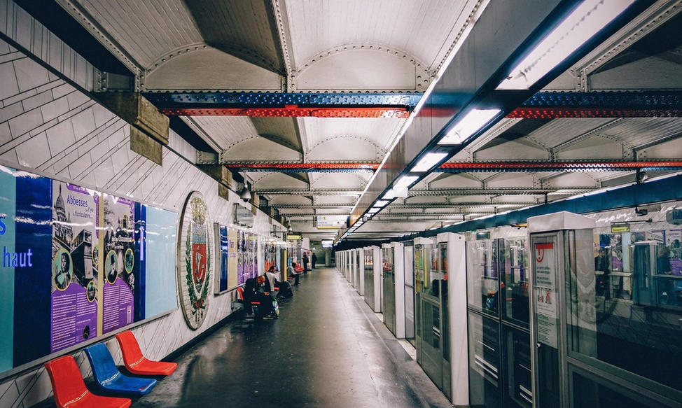  p>巴黎地铁(法语:métro de paris)是法国巴黎的地下 a target="