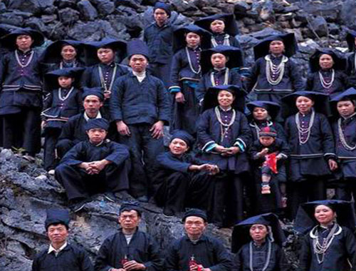  p>吞力屯位于那坡县城北部山区,距 a target="_blank" href="/item