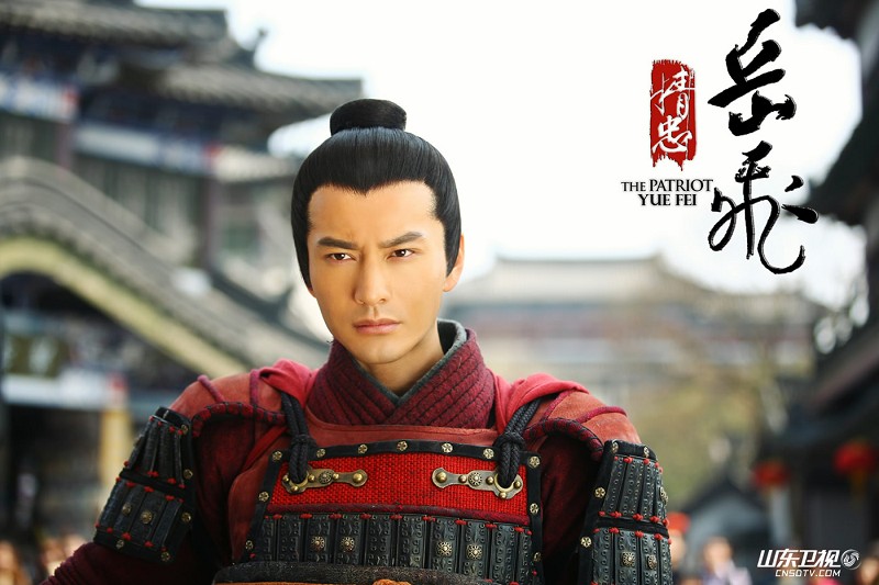  p>黄晓明,1977年11月13日生于山东省青岛市,中国内地男演员,歌手